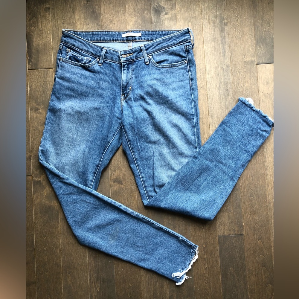 Levi’s 711 skinny filiforme jeans size 29